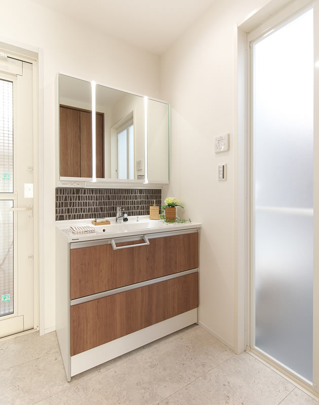 BATHROOM VANITY 洗面化粧台